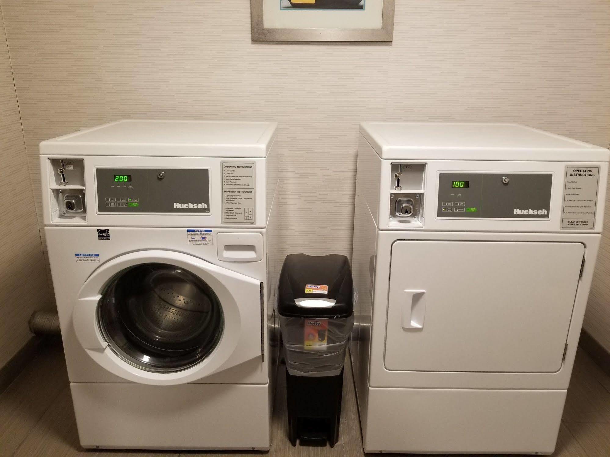 Holiday Inn Express Hotel & Suites Ann Arbor West By Ihg Εξωτερικό φωτογραφία