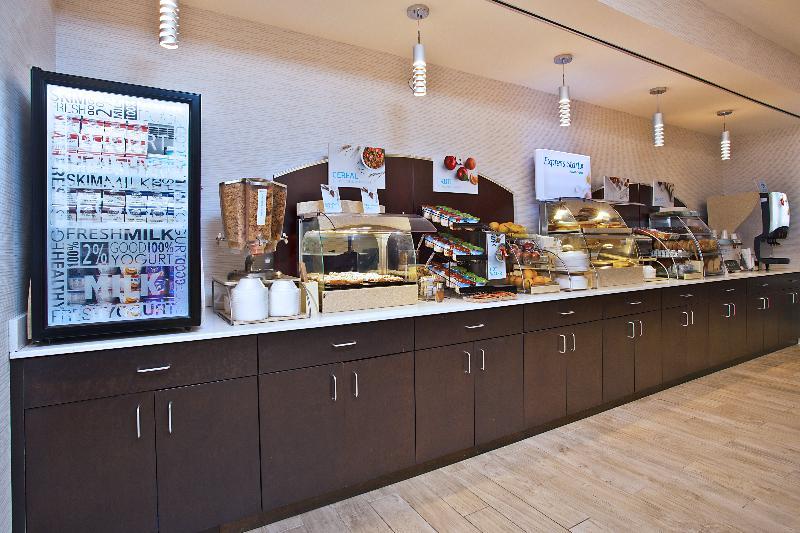 Holiday Inn Express Hotel & Suites Ann Arbor West By Ihg Εξωτερικό φωτογραφία